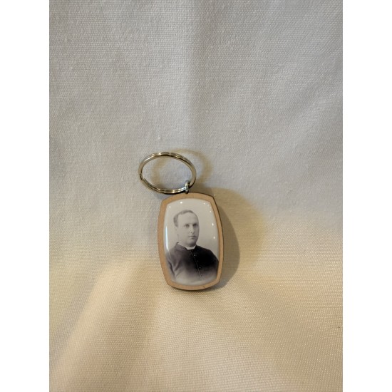 Porte-clé en bois Elzéar DeLamarre 1